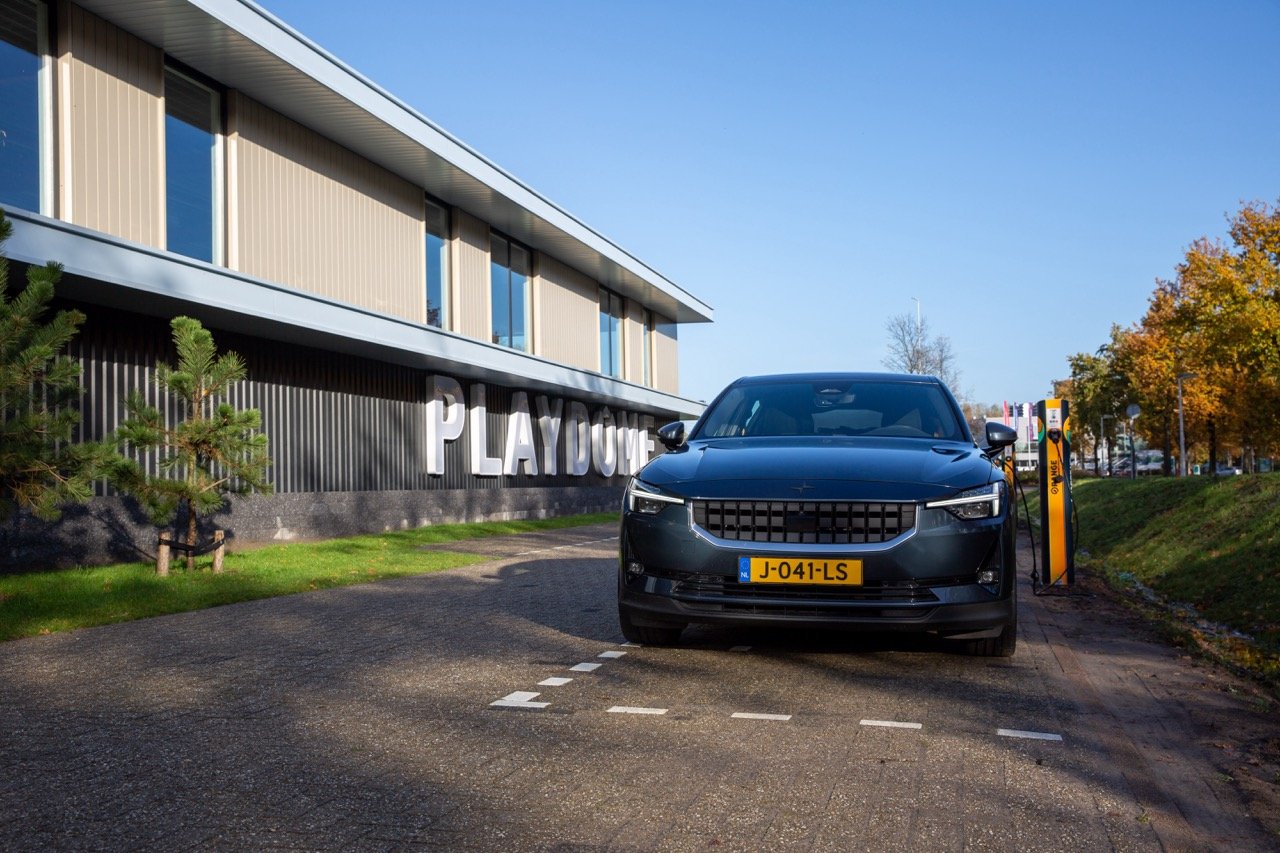 Playdôme Roosendaal laadpalen